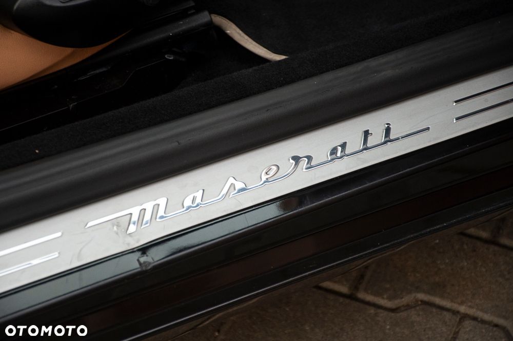Maserati GranTurismo - 28