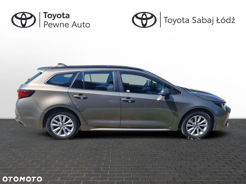 Toyota Corolla 2.0 Hybrid Comfort - 8
