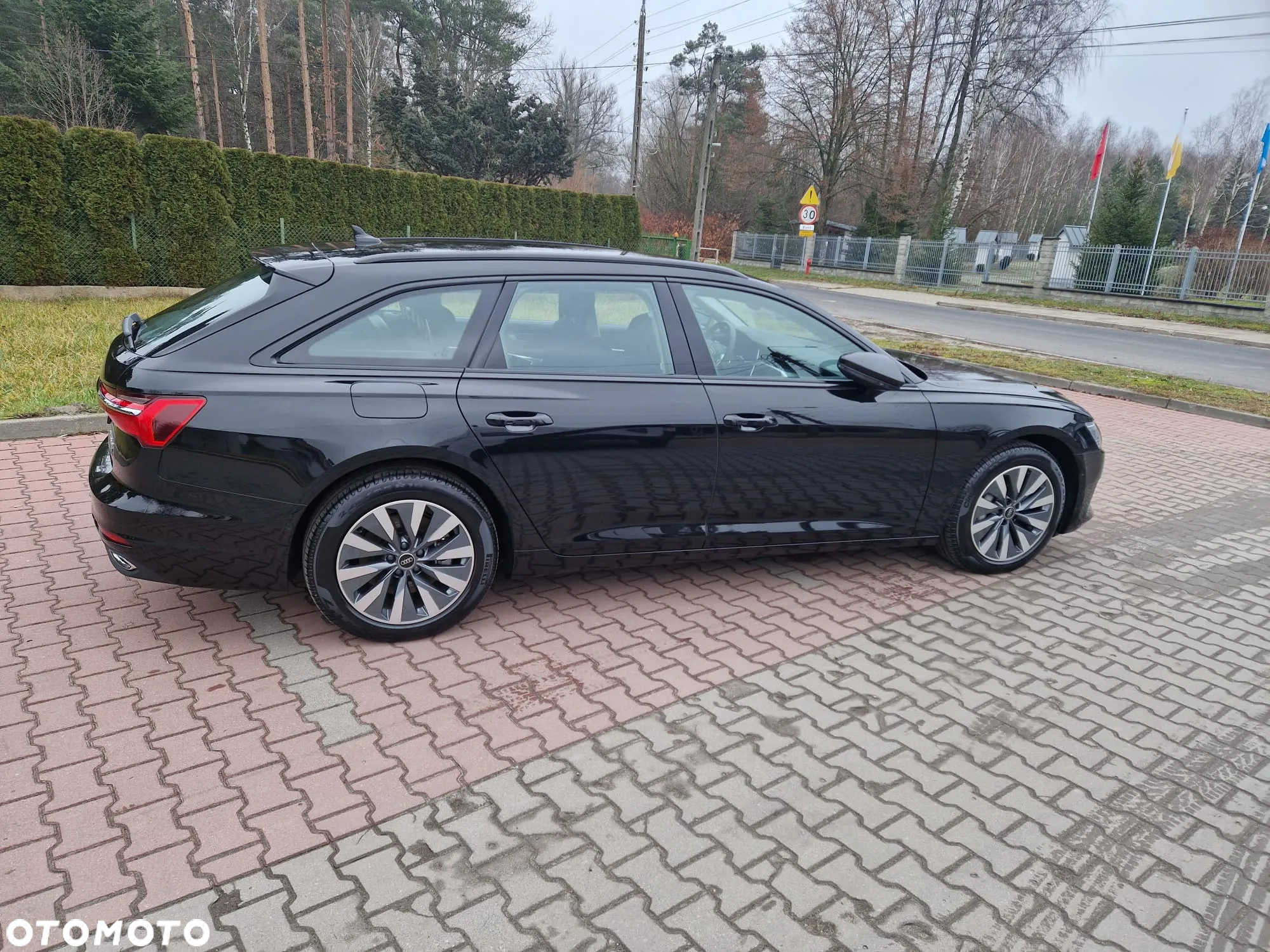 Audi A6 Avant 50 TFSI e quattro S tronic - 16