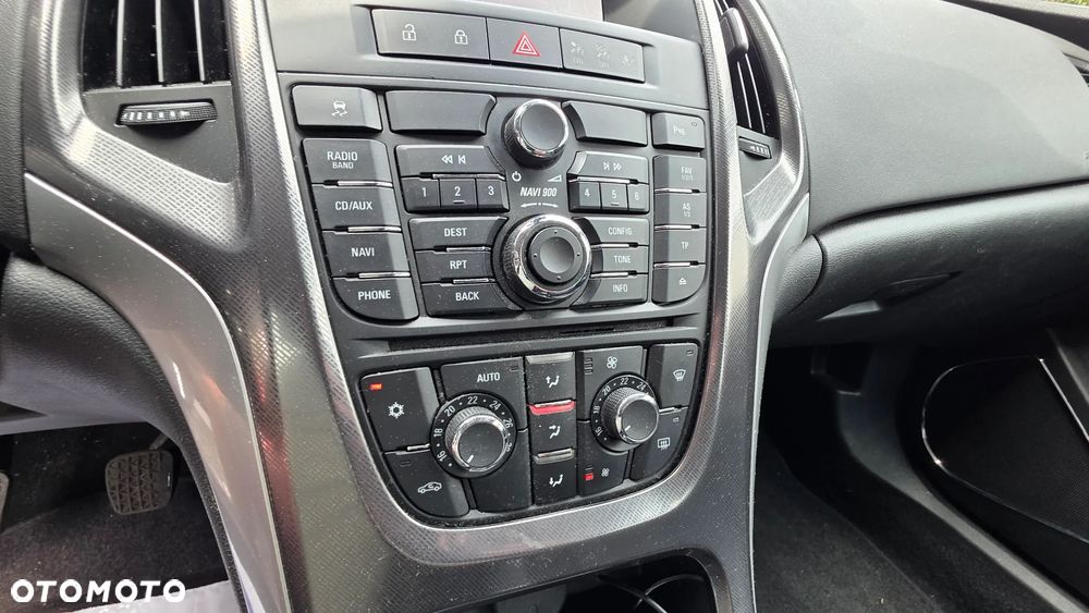 Opel Astra 1.4 T Cosmo - 12
