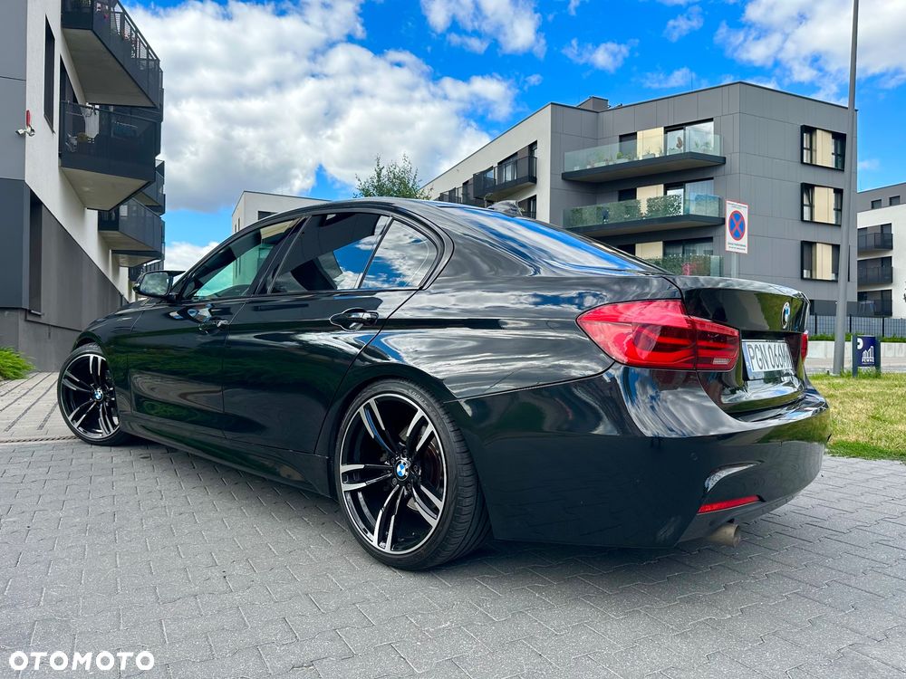 BMW Seria 3 318d Sport Line Shadow - 4