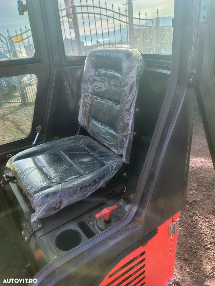 Cat MINI EXCAVATOR IRE15 - 11