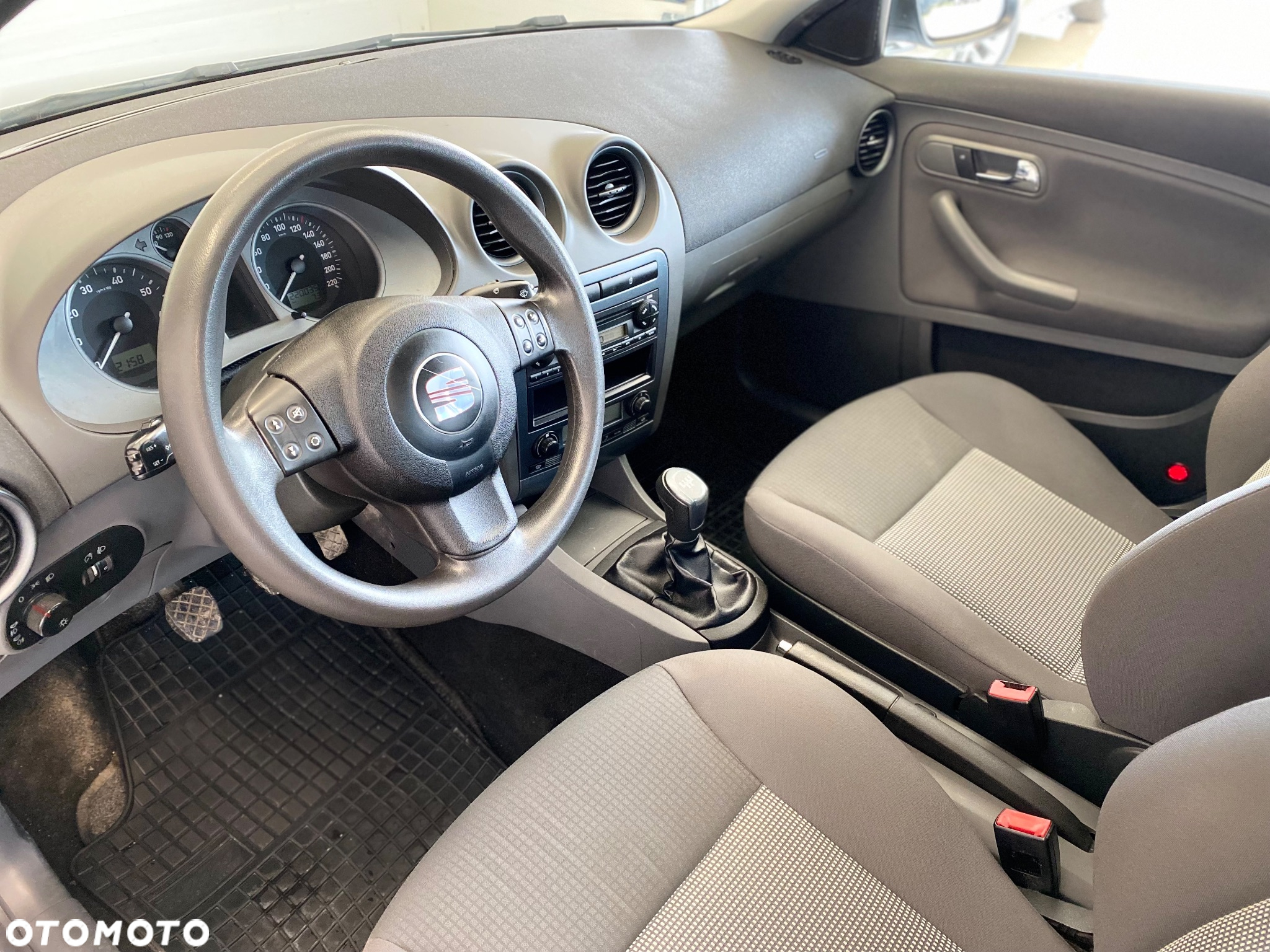 Seat Ibiza 1.4 16V Easy Life - 10