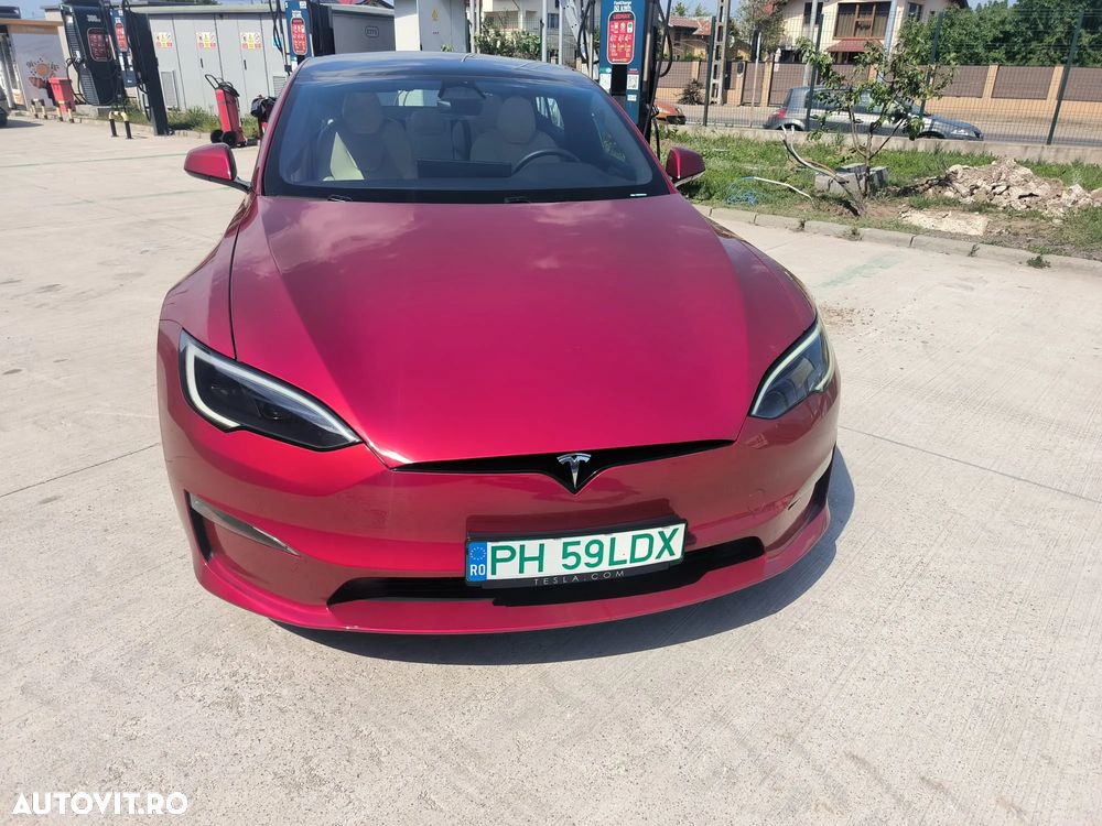 Tesla Model S - 2