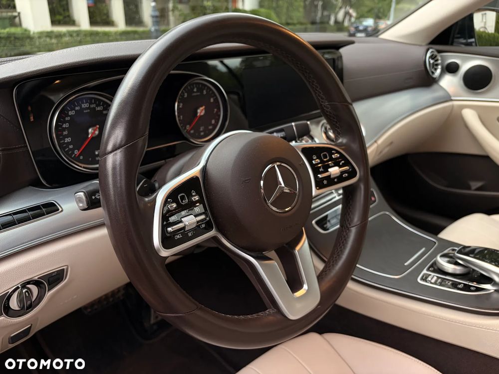 Mercedes-Benz Klasa E - 6