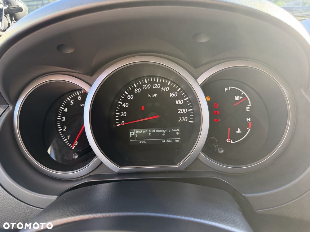 Suzuki Grand Vitara - 10