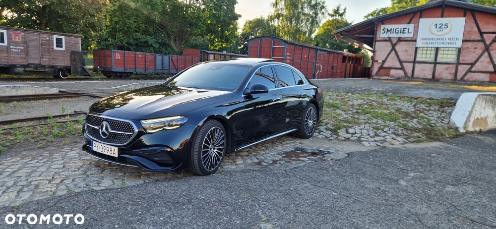 Mercedes-Benz Klasa E 220 d mHEV AMG 9G-Tronic - 17