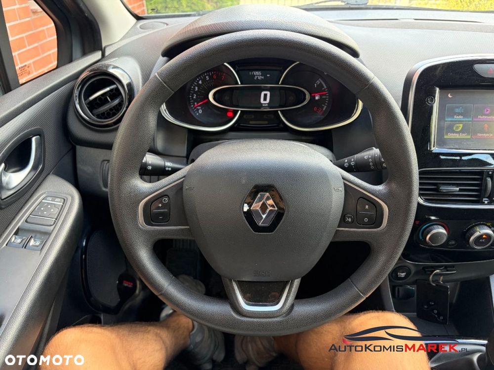 Renault Clio 1.2 16V Life - 10