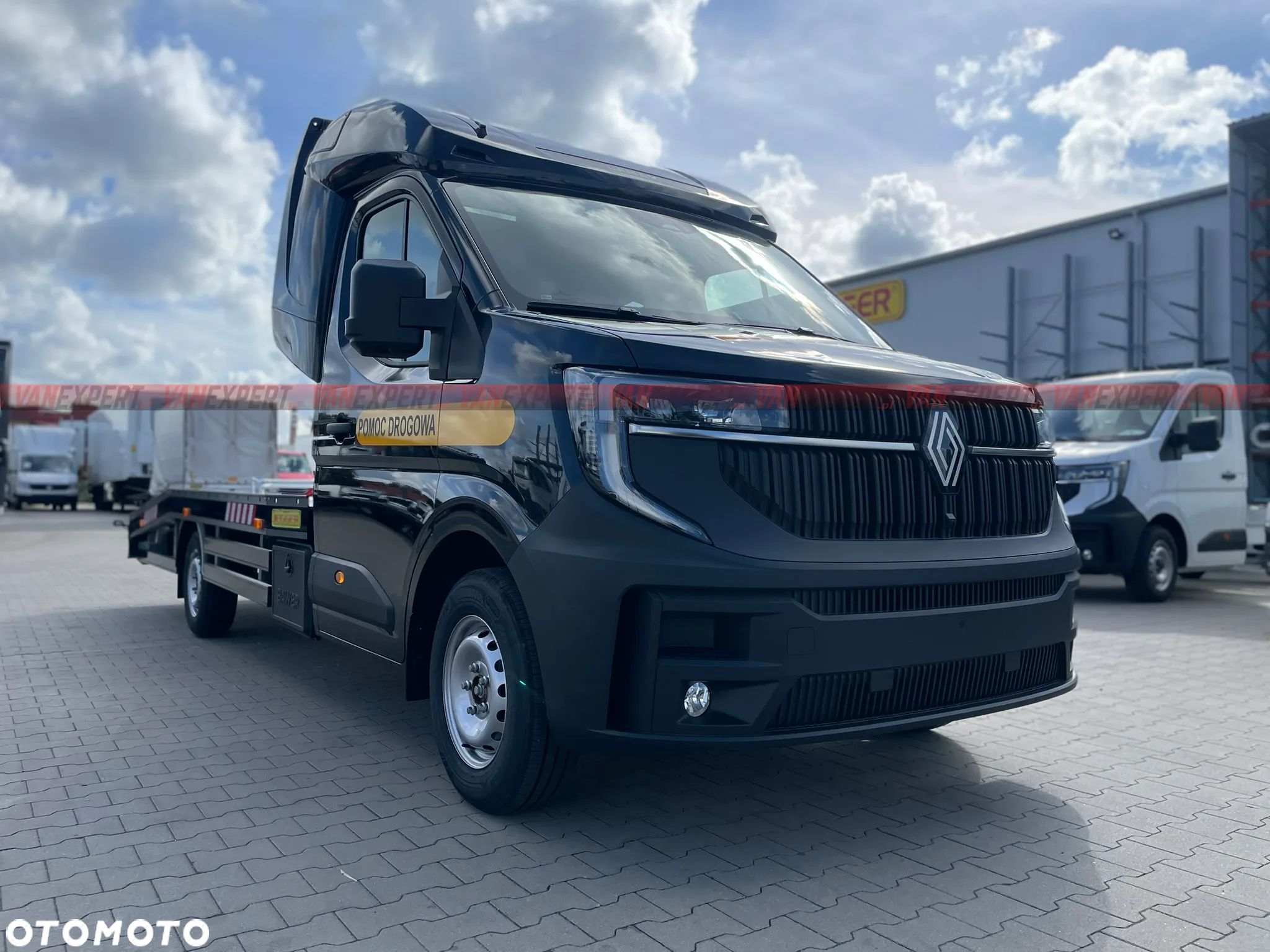 Renault MASTER LAWETA Z KABINĄ - 1