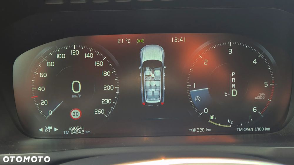 Volvo XC 90 D5 SCR AWD Inscription 7os - 24