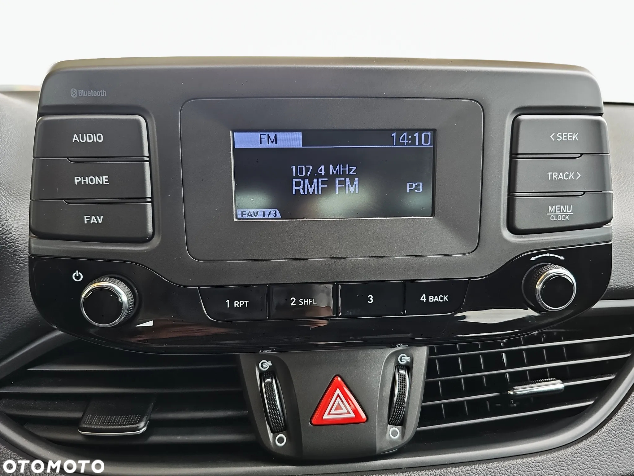 Hyundai i30 1.6 D Classic + - 20