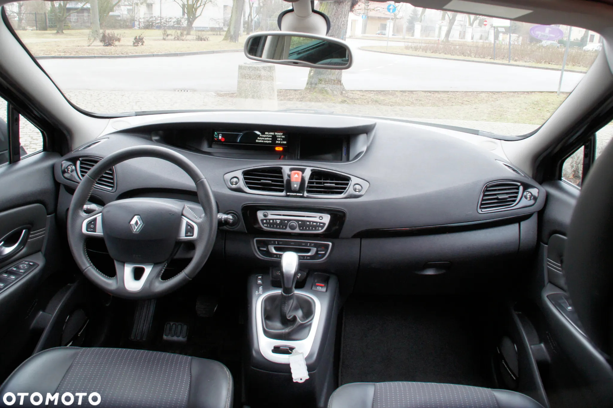 Renault Grand Scenic 2.0 16V 140 CVT Bose Edition - 28