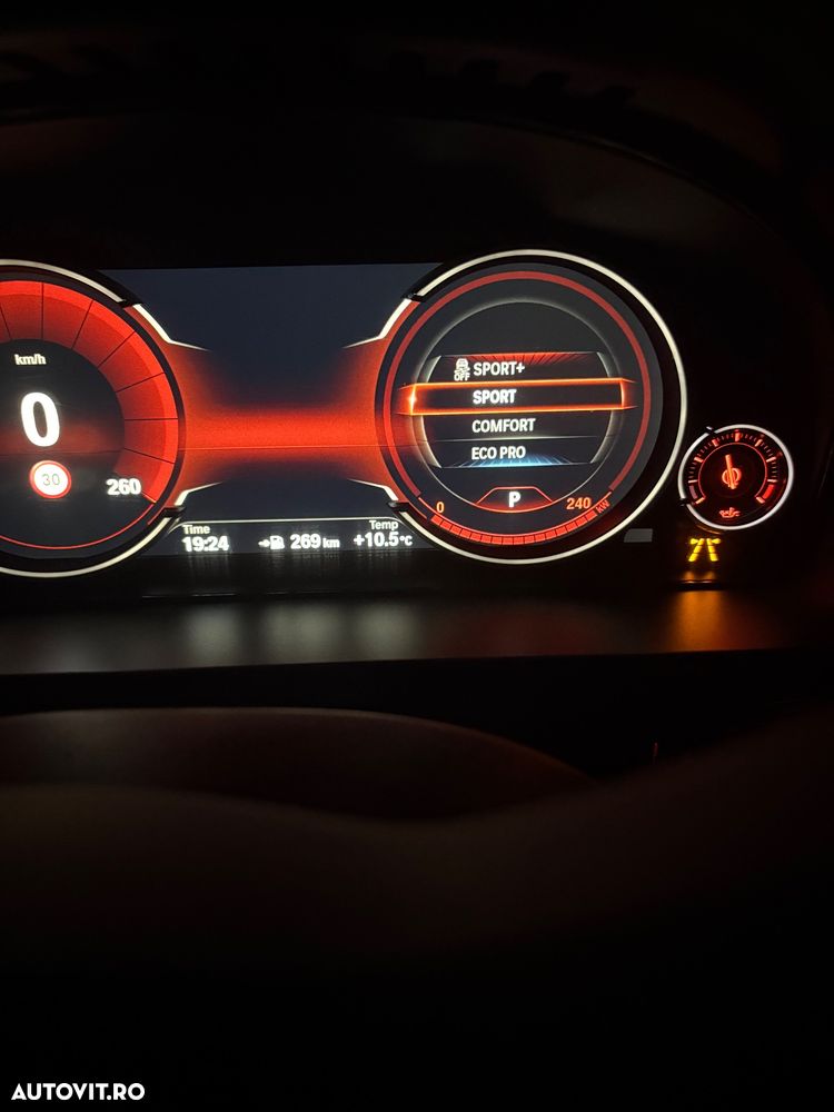 BMW X6 xDrive30d - 26