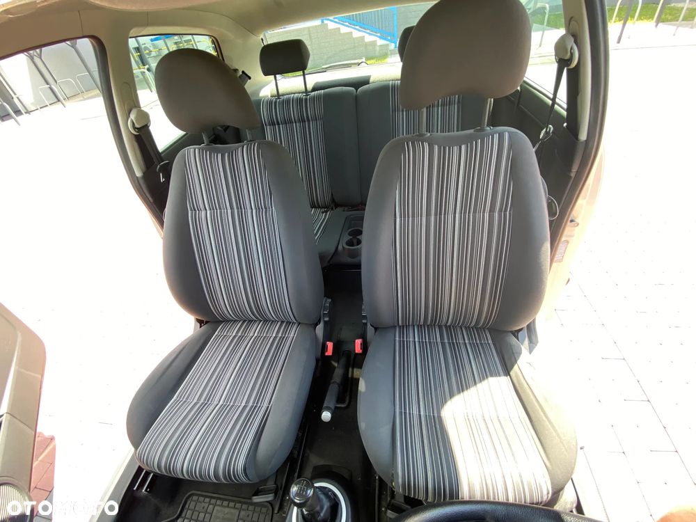 Volkswagen Fox 1.2 - 13