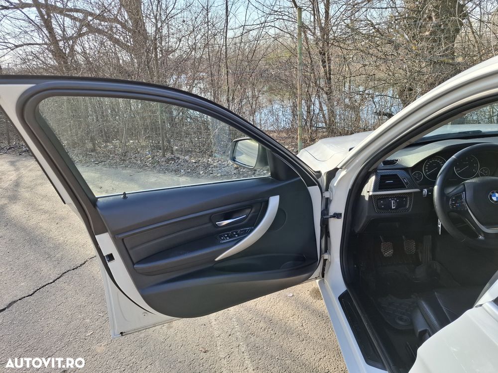 BMW Seria 3 320d EfficientDynamics Edition Standard - 21