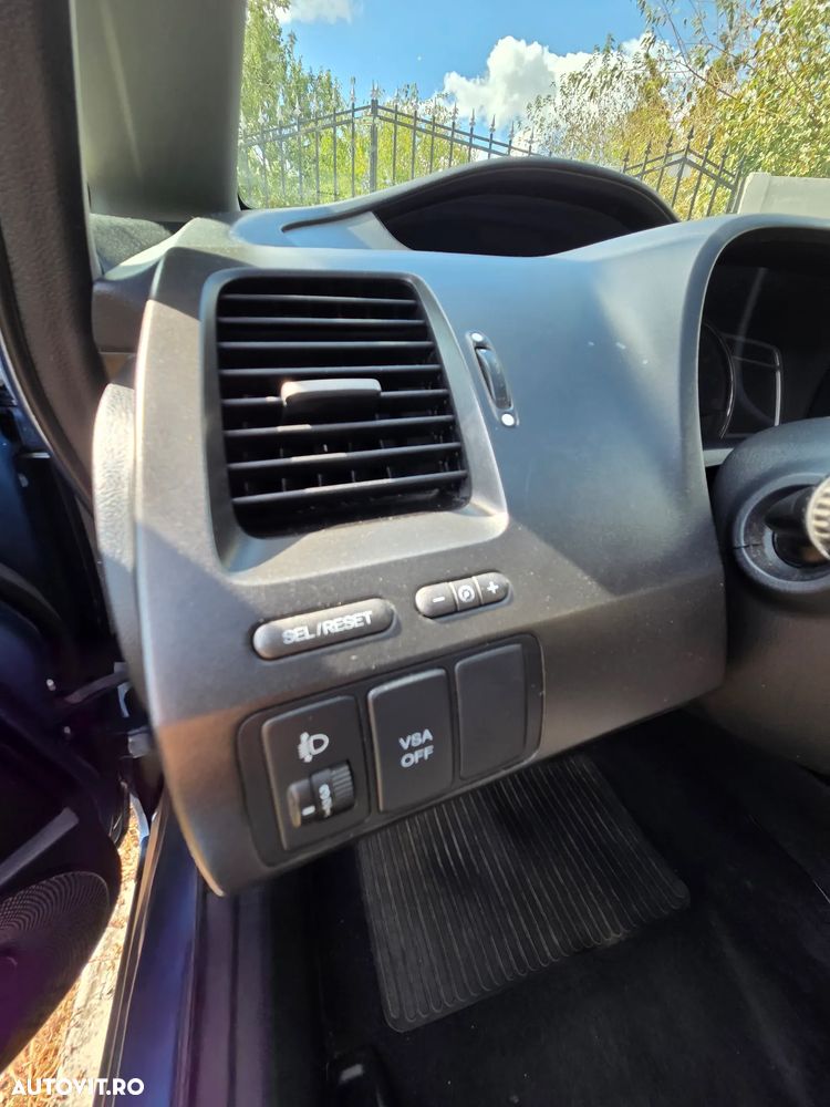 Honda Civic - 28