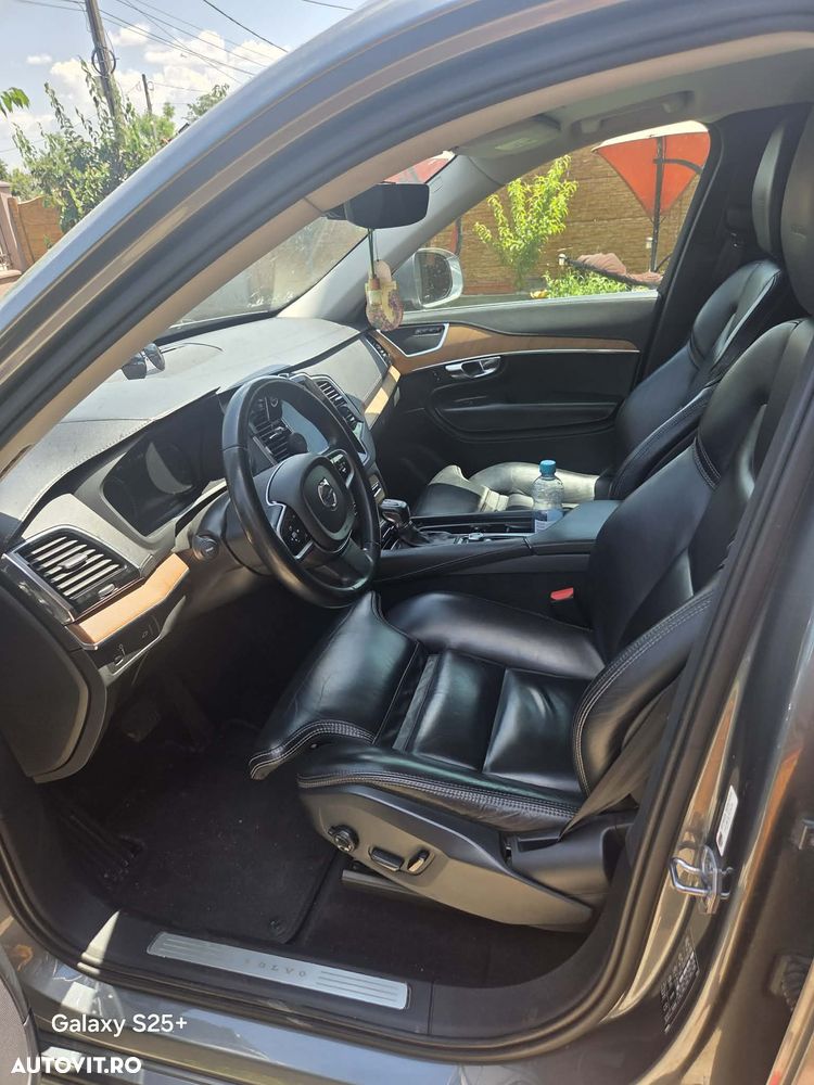 Volvo XC 90 D5 AWD Inscription - 4