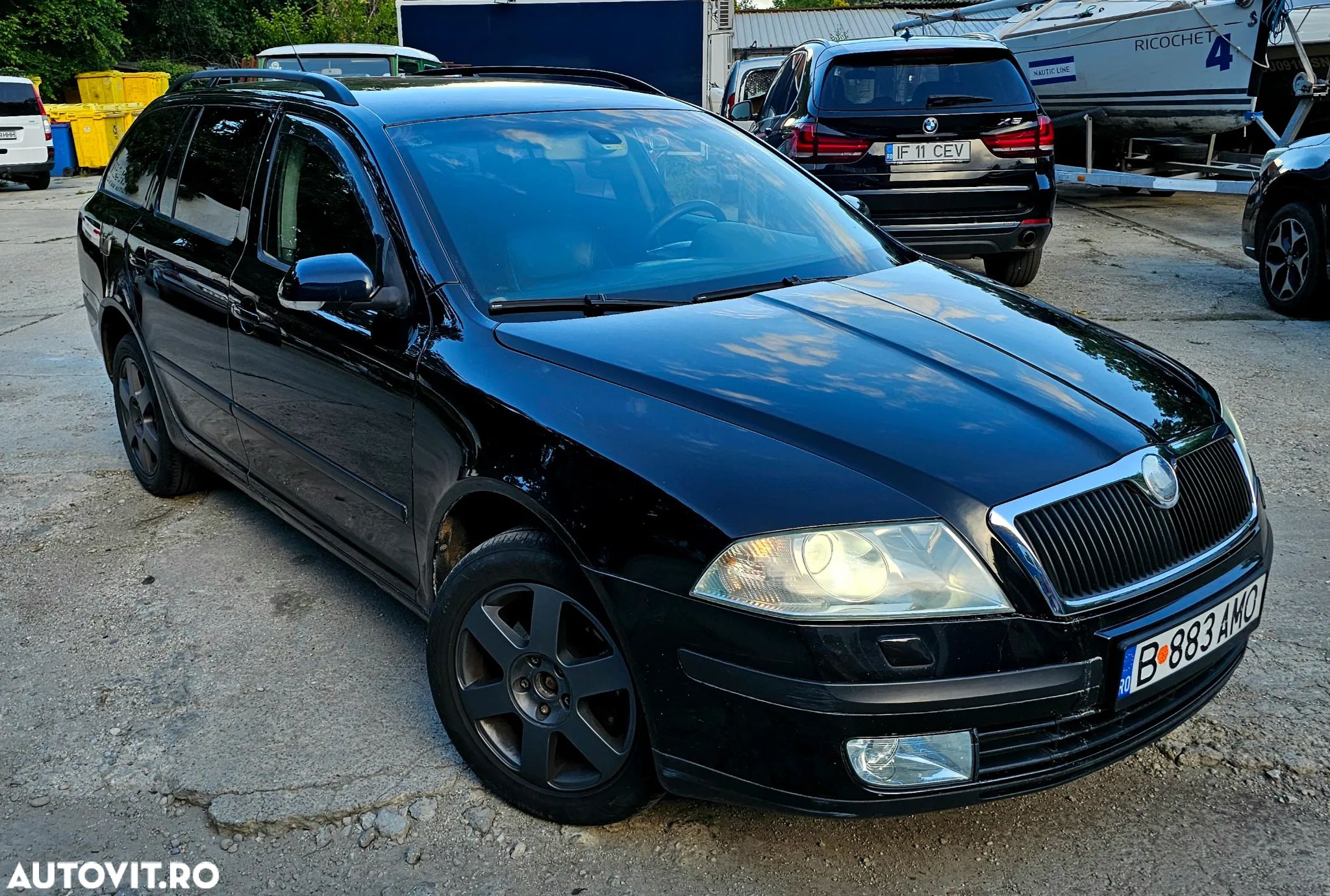 Skoda Octavia Combi 2.0 TDI Elegance Automatic - 1