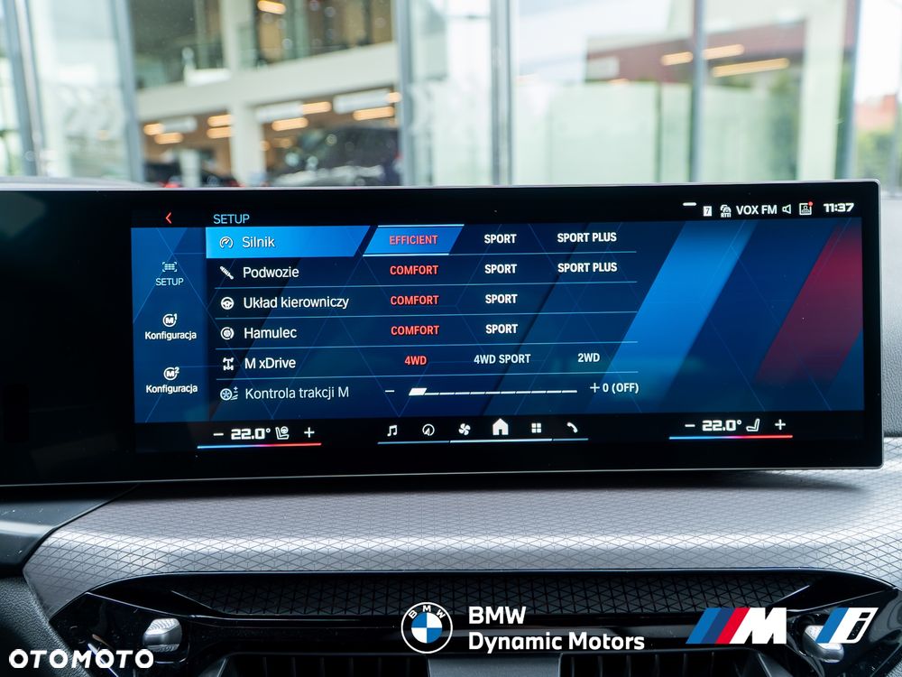 BMW M3 Competition M xDrive - 32