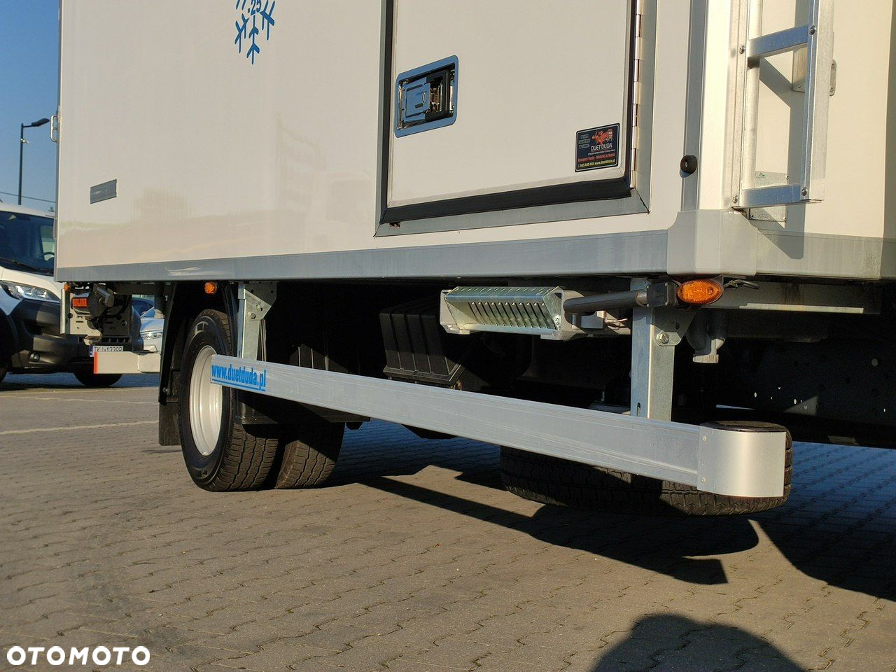 Iveco Daily 70C17 Mroźnia Ściana Grodziowa Multitemperatura - 36