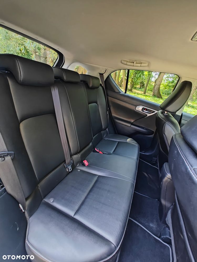 Lexus CT Standard - 14