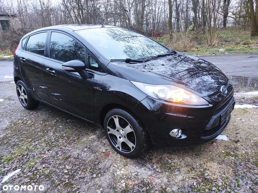 Ford Fiesta 1.25 Champions Edition - 2