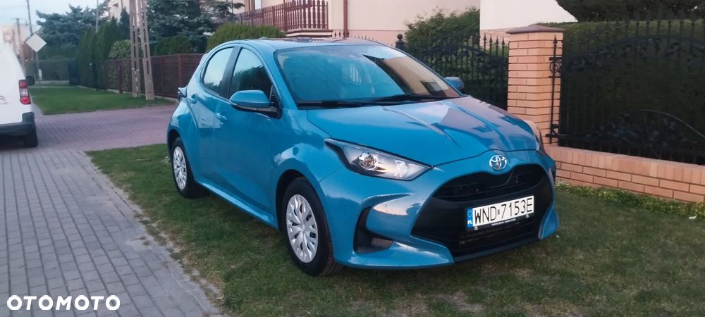 Toyota Yaris - 1
