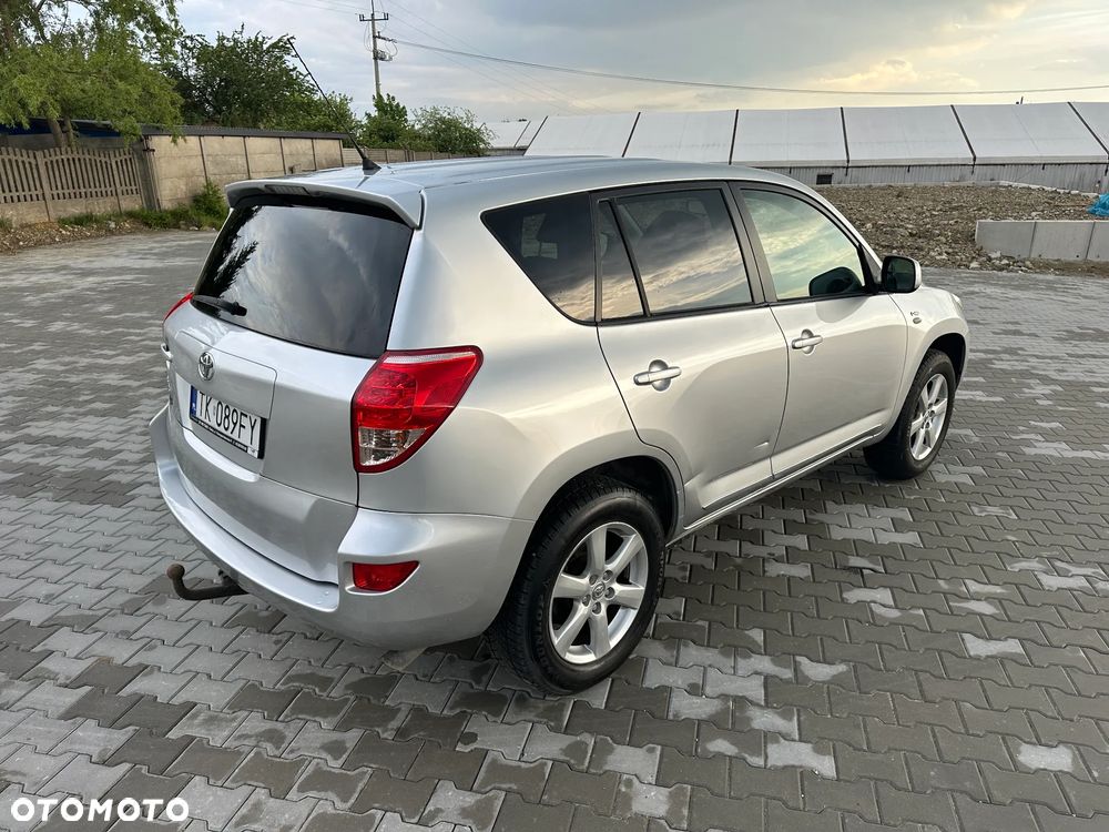 Toyota RAV4 2.2 D-4D 4x4 - 7