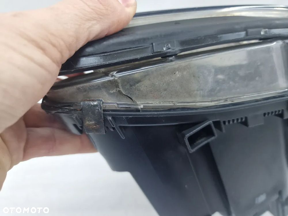 MERCEDES W204 06- XENON LEWY NIE SKRĘTNY LEWA LAMPA PRZEDNIA PRZÓD , NR A2048202961 , NR AUKCJI LL141 - 21