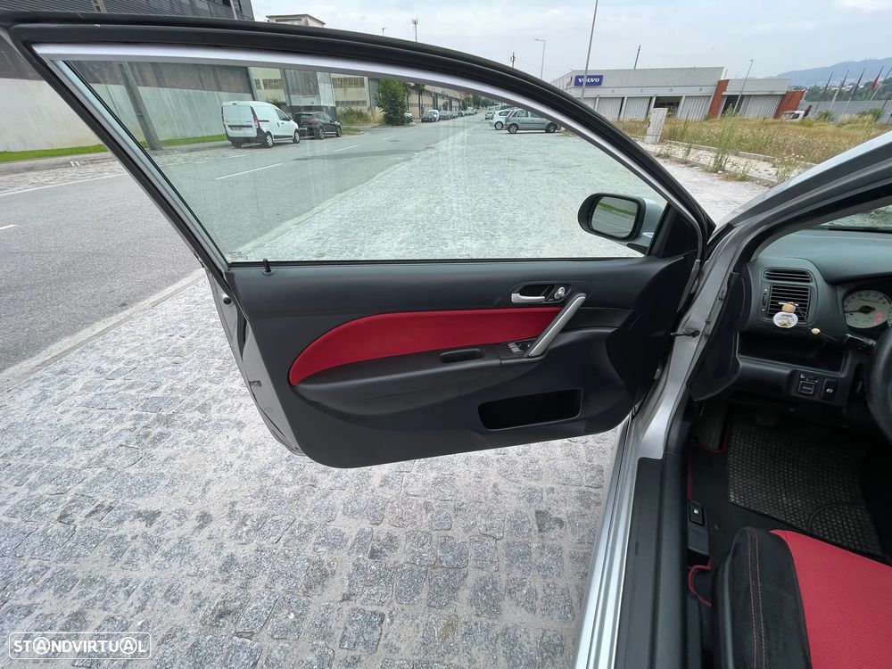 Honda Civic 2.0 Type-R - 11