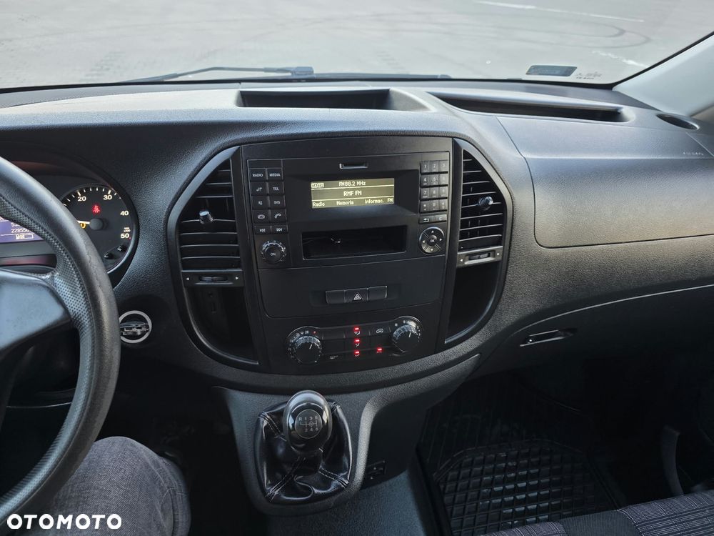 Mercedes-Benz Vito Tourer - 21