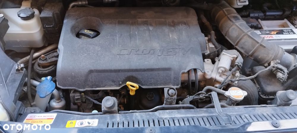 Kia Venga 1.6 CRDi 128 Business Line - 11