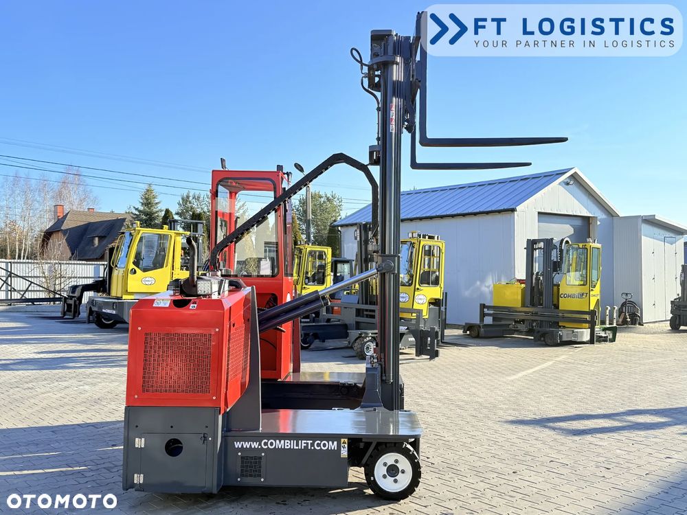 Combilift WÓZEK CZTEROKIERUNKOWY - WIELOKIERUNKOWY | COMBILIFT C3000GST | GAS | TRIPLEX 8300MM | POZYCJONER WIDEŁ | WOLNY SKOK | STAN IDEALNY | Szeroka oferta wózków czterokierunkowych i bocznych, dopasowanych do różnorodnych potrzeb i zastosowań - 28