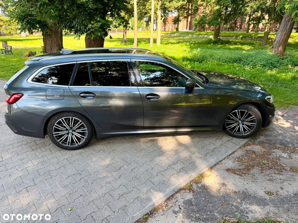 BMW Seria 3 318d M Sport - 7