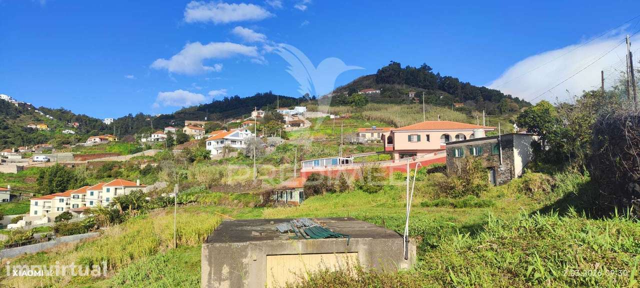 Terreno urbano com 920 m2 para construção no Caniço - Grande imagem: 3/35