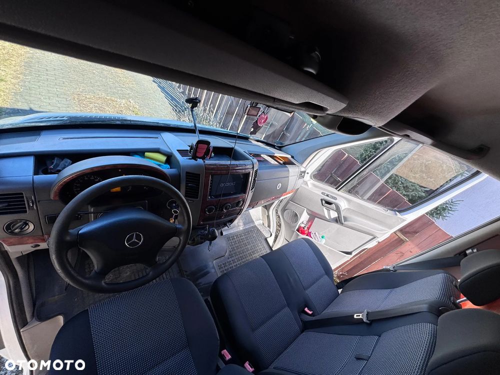 Mercedes-Benz SPRINTER 311CDI - 13