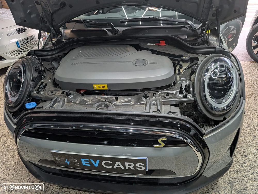 MINI 3 Portas Cooper SE Premium Extra Essential - 14