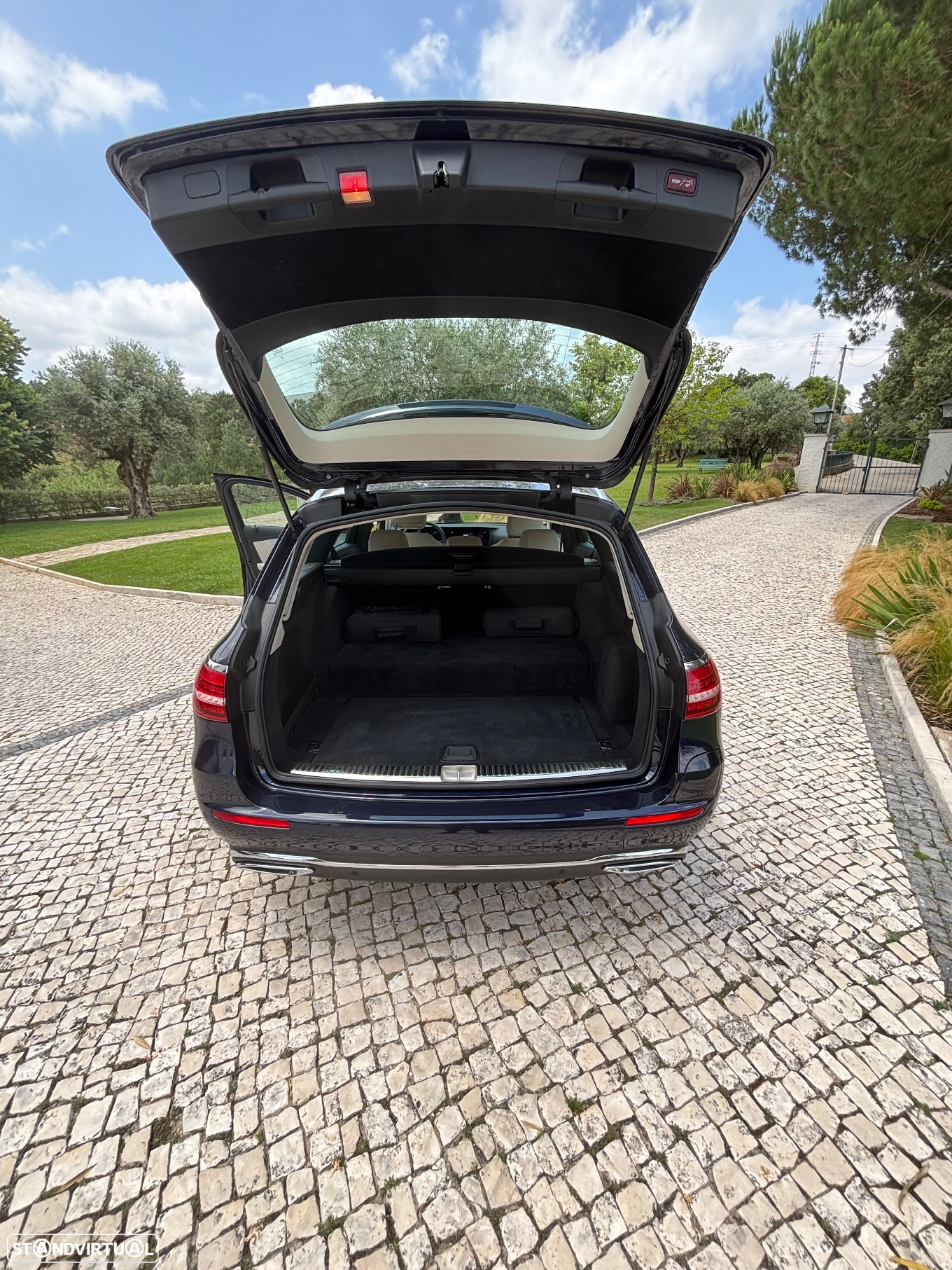 Mercedes-Benz E 300 de Avantgarde - 15