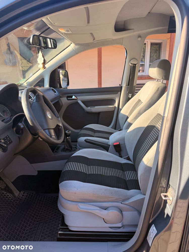 Volkswagen Caddy Life - 9