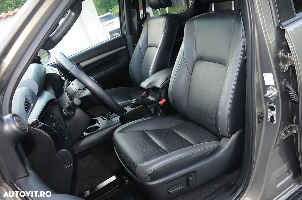 Toyota Hilux 2.8D 204CP 4x4 Double Cab AT Invincible Color Edition - 6