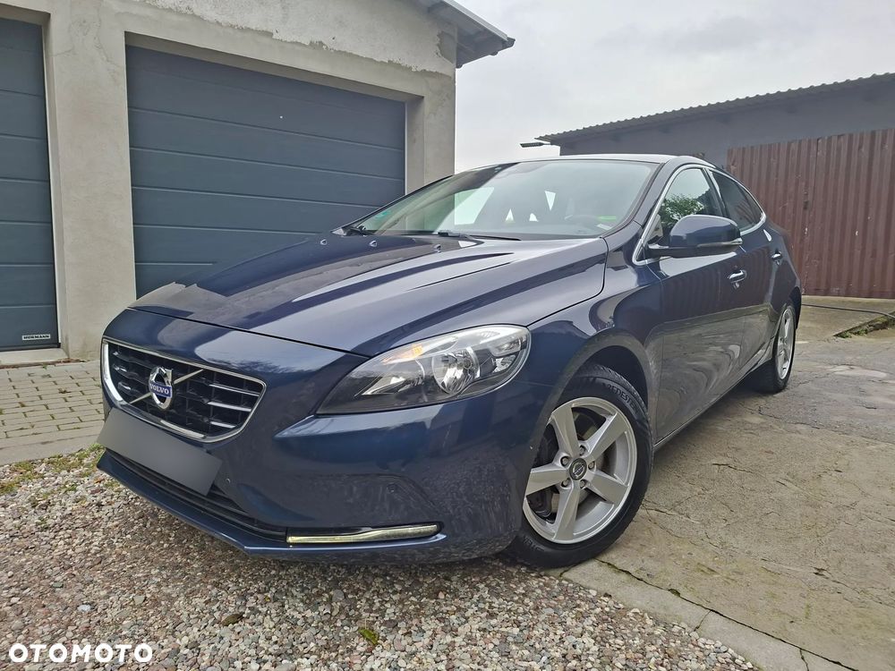 Volvo V40 D4 Ocean Race - 17
