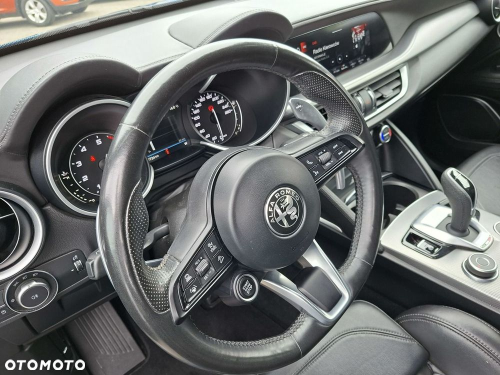 Alfa Romeo Stelvio 2022