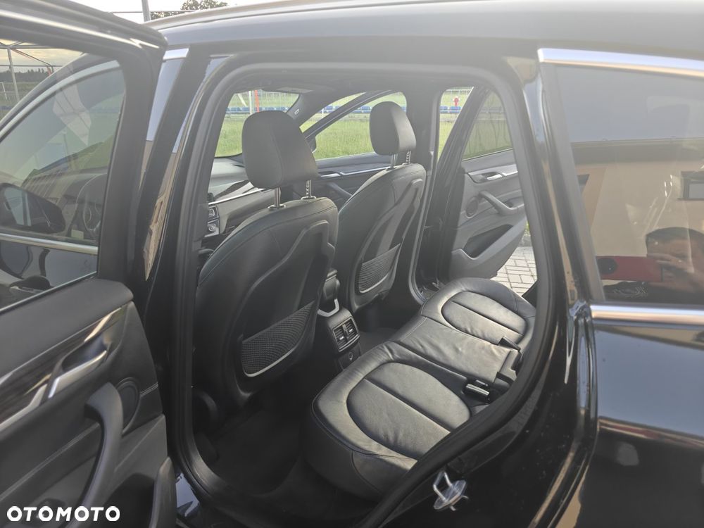 BMW X1 - 15