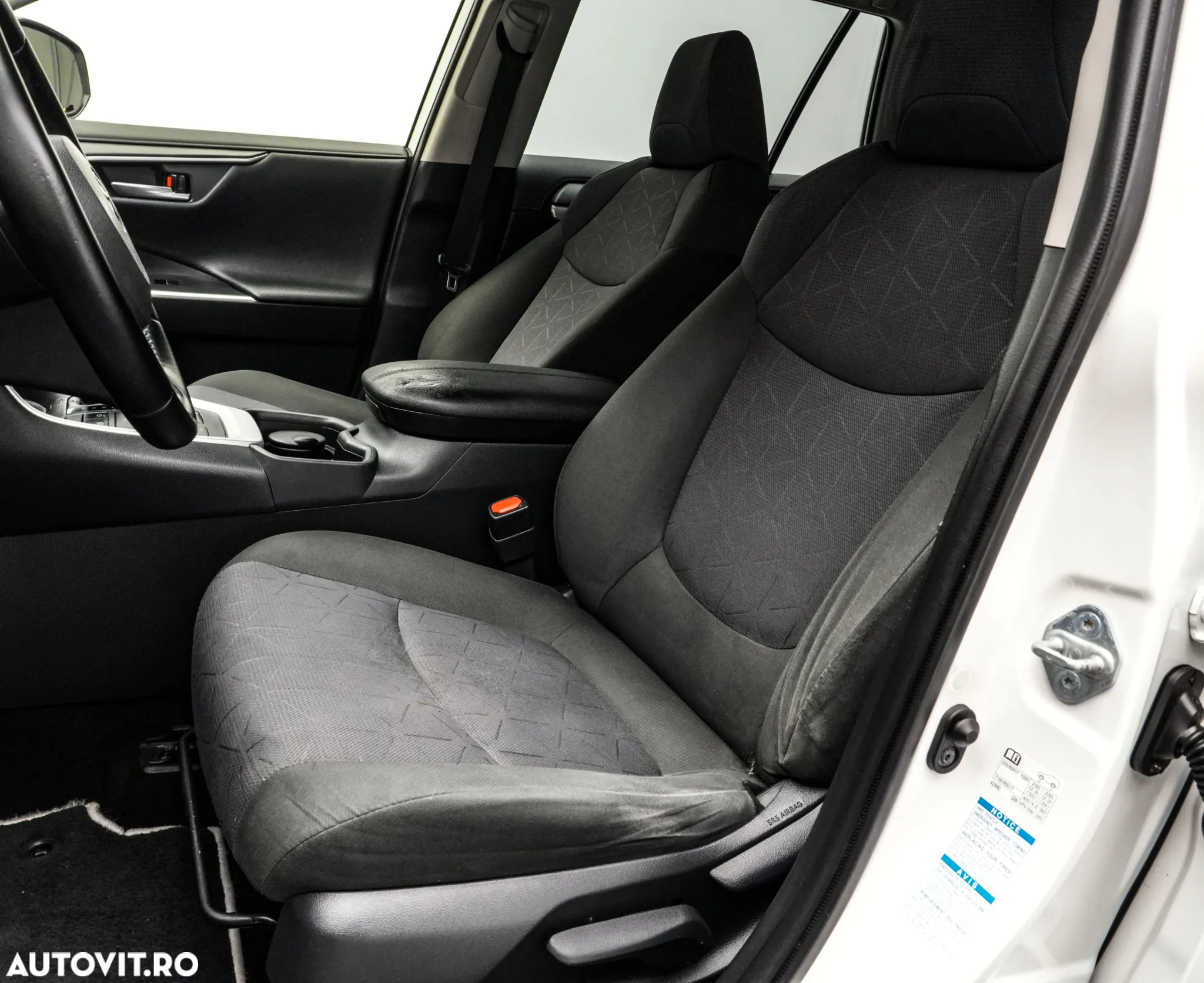Toyota RAV4 2.5 Hybrid VVT-iE 4x4 Dynamic - 11
