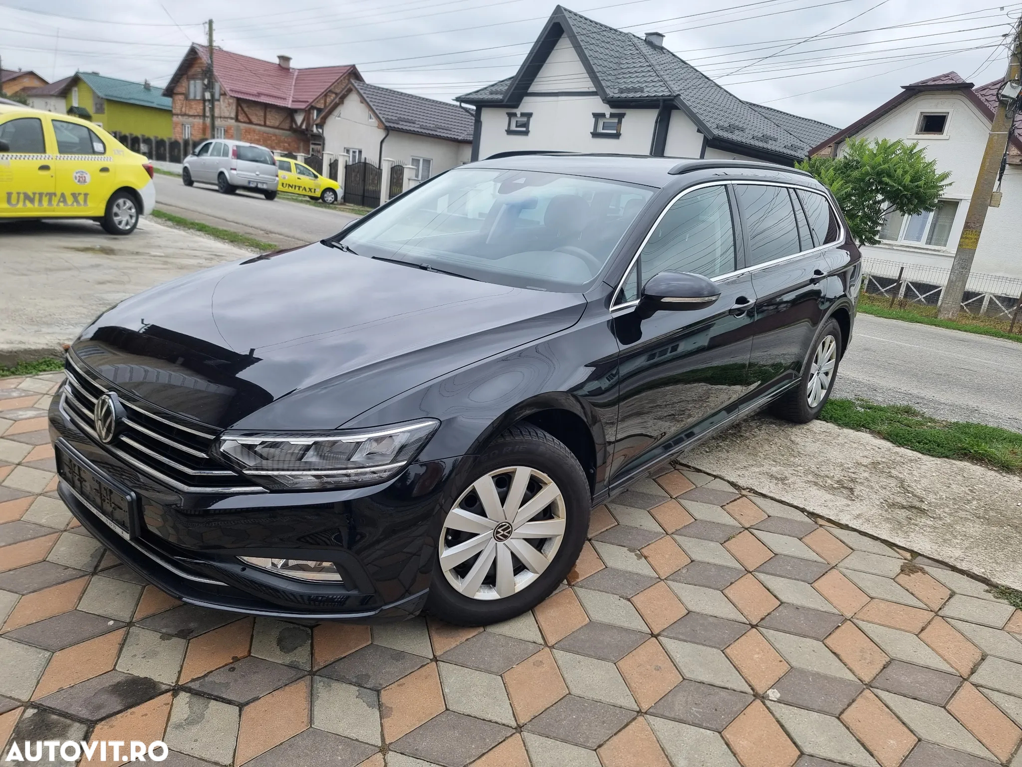 Volkswagen Passat Variant 2.0 TDI (BlueMotion Technology) Comfortline - 5