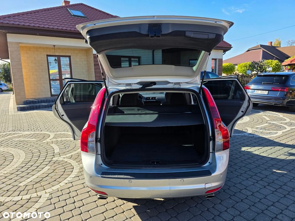 Volvo V50 - 13