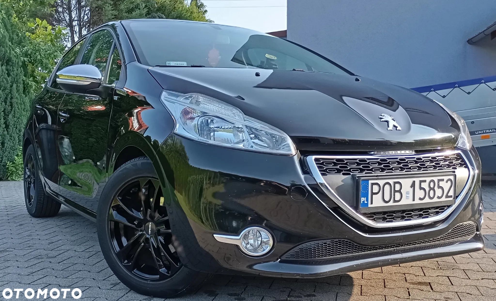Peugeot 208 e-HDi 92 Stop&Start Style - 1