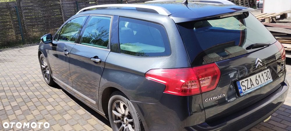 Citroën C5 2.0 16V Confort - 4