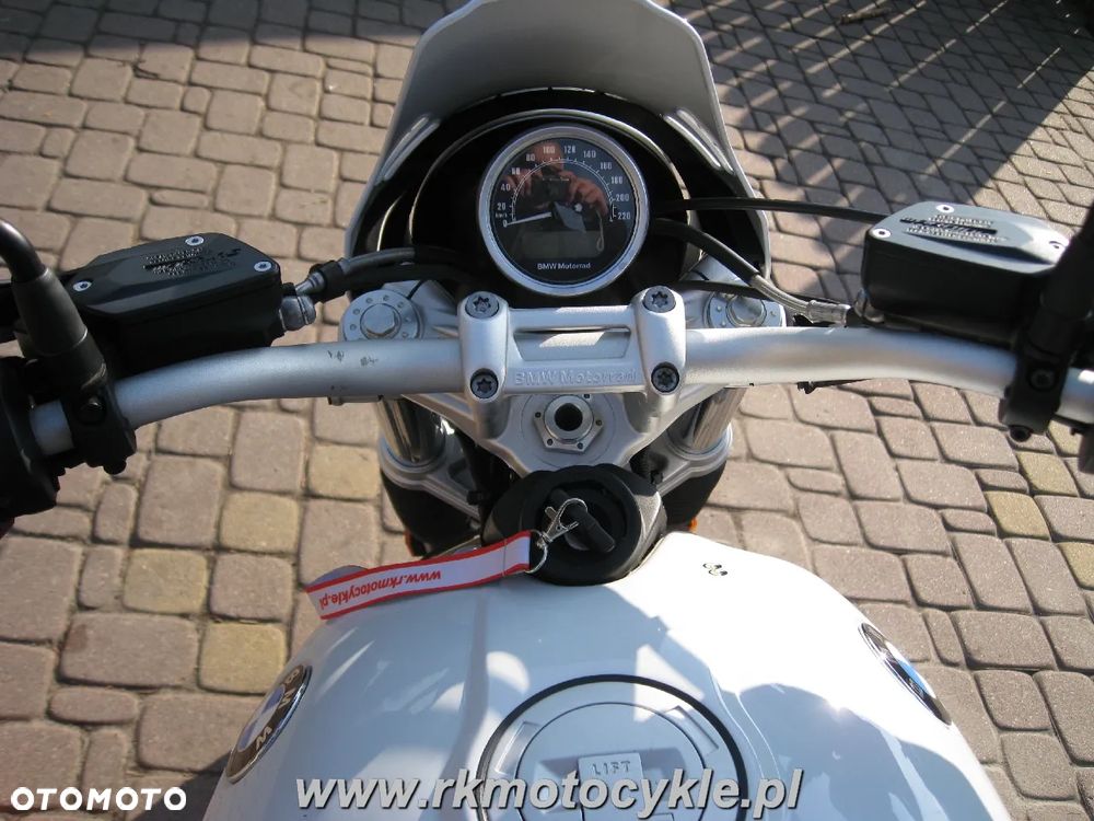 BMW R - 9