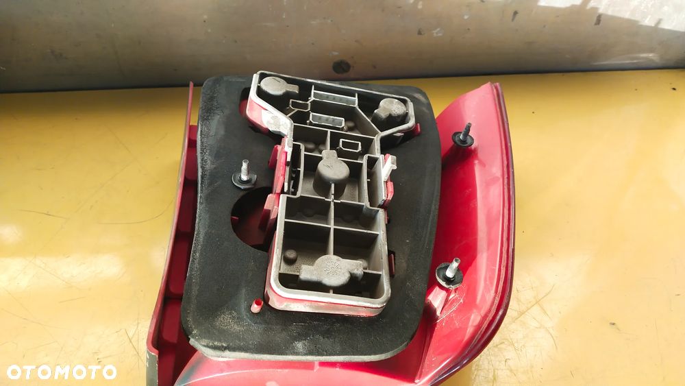 Lampa tylna  VW PASSAT B5 - 3